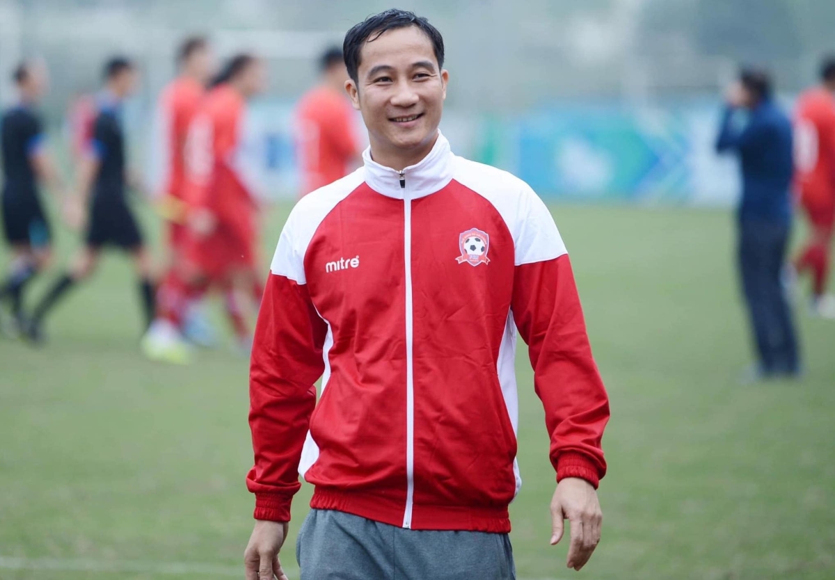 Khám phá top 10 cầu thủ tài năng kém may mắn nhất bóng đá Việt Nam