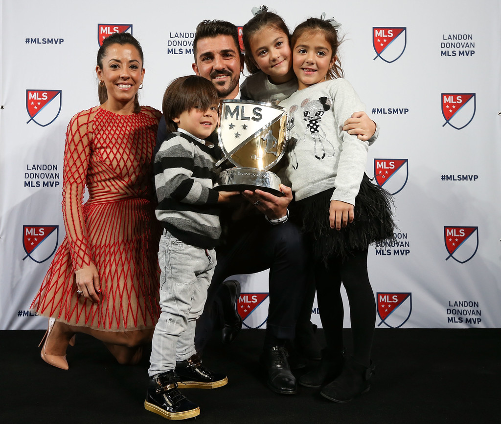 David Villa cực bảnh bao trong ngày nhận danh hiệu xuất sắc nhất MLS 2016 | Bóng Đá